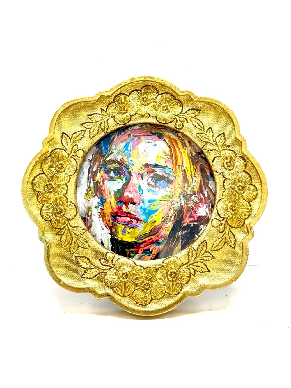 Vintage Style Gilded Picture Frame 4 x 4 Round Nicole Miller NYC Home F441001